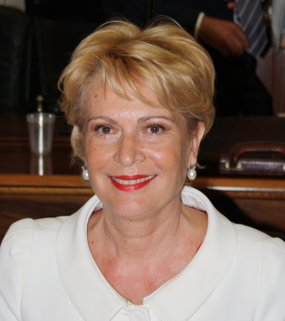 Giulia Adamo non è più sindaco