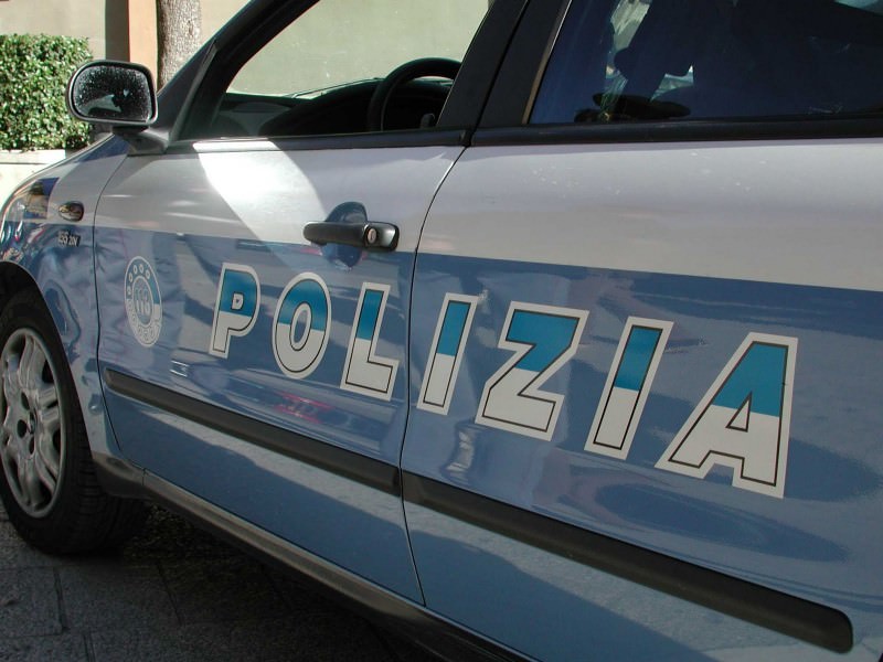 Catania: tre giorni di volantinaggio degli agenti P.S.