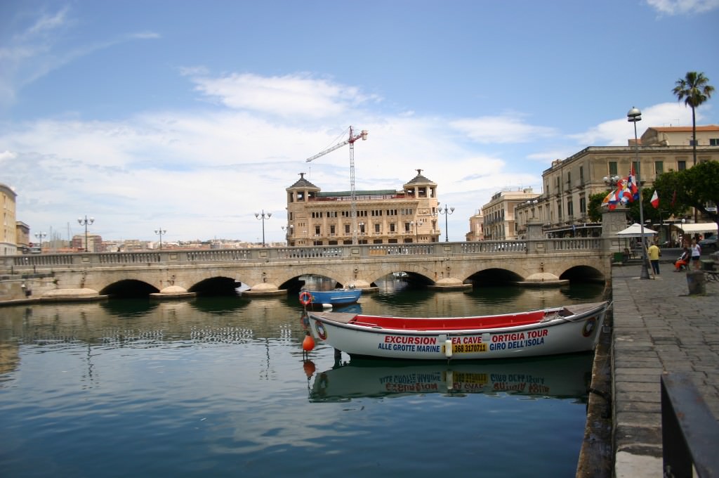 Siracusa: chiuso il ponte Calafatari, è pericolante