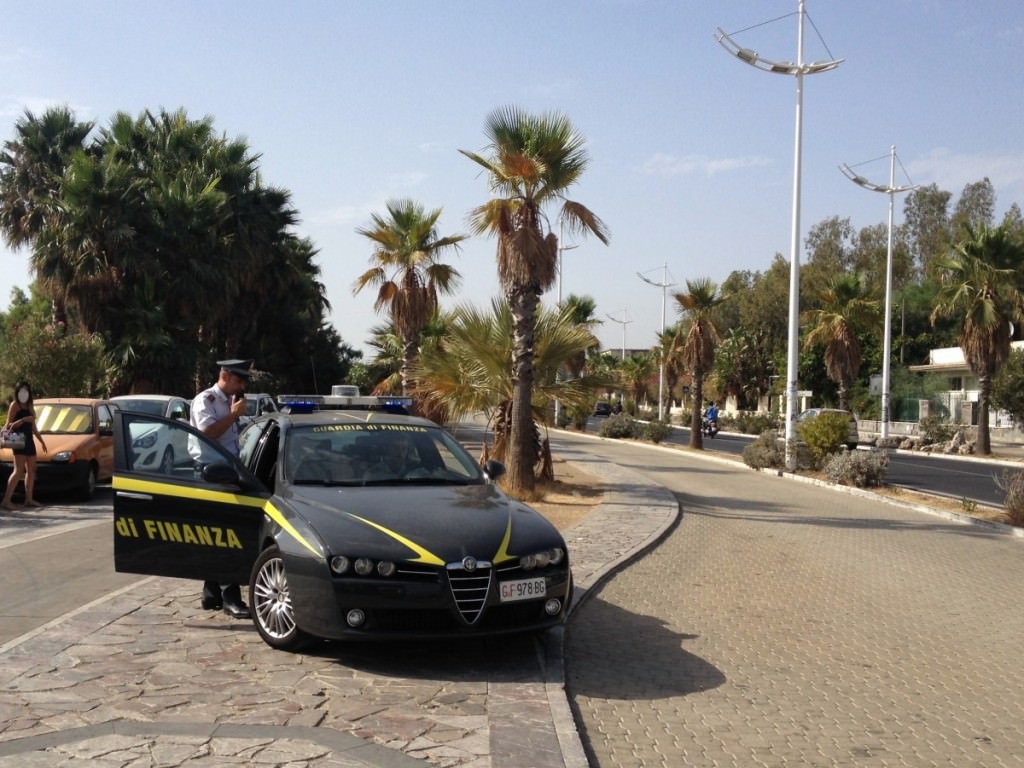 Dalla Spagna con “furore”: cocaina verso Agrigento e Marsala, 8 finiscono in manette