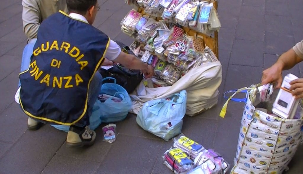 Gela tra abusivismo e contraffazione