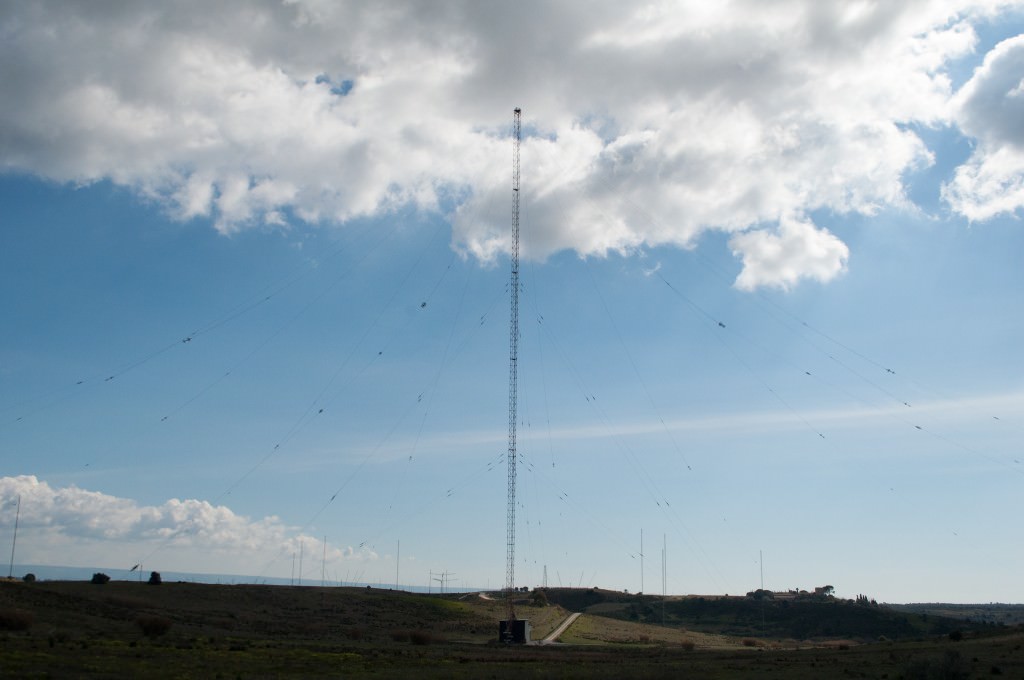 No Muos, sette attivisti sulle antenne americane