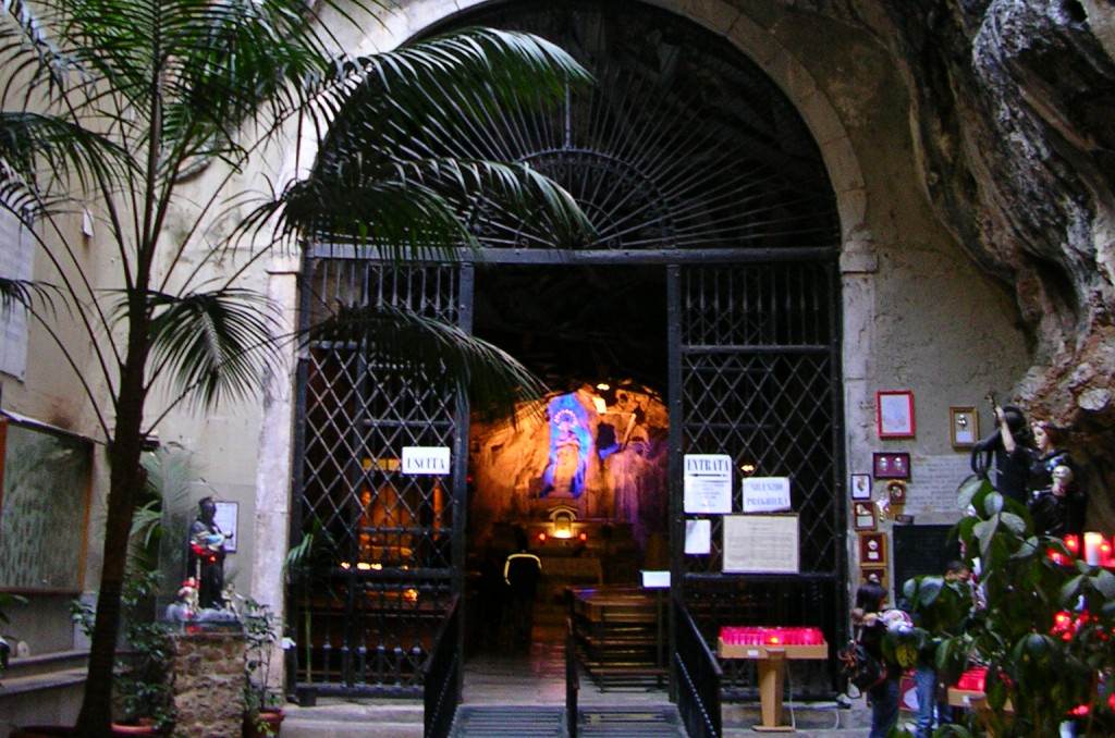 Palermo, oggi è il giorno di Santa Rosalia: festeggiamenti senza l’acchianata e con i temporali