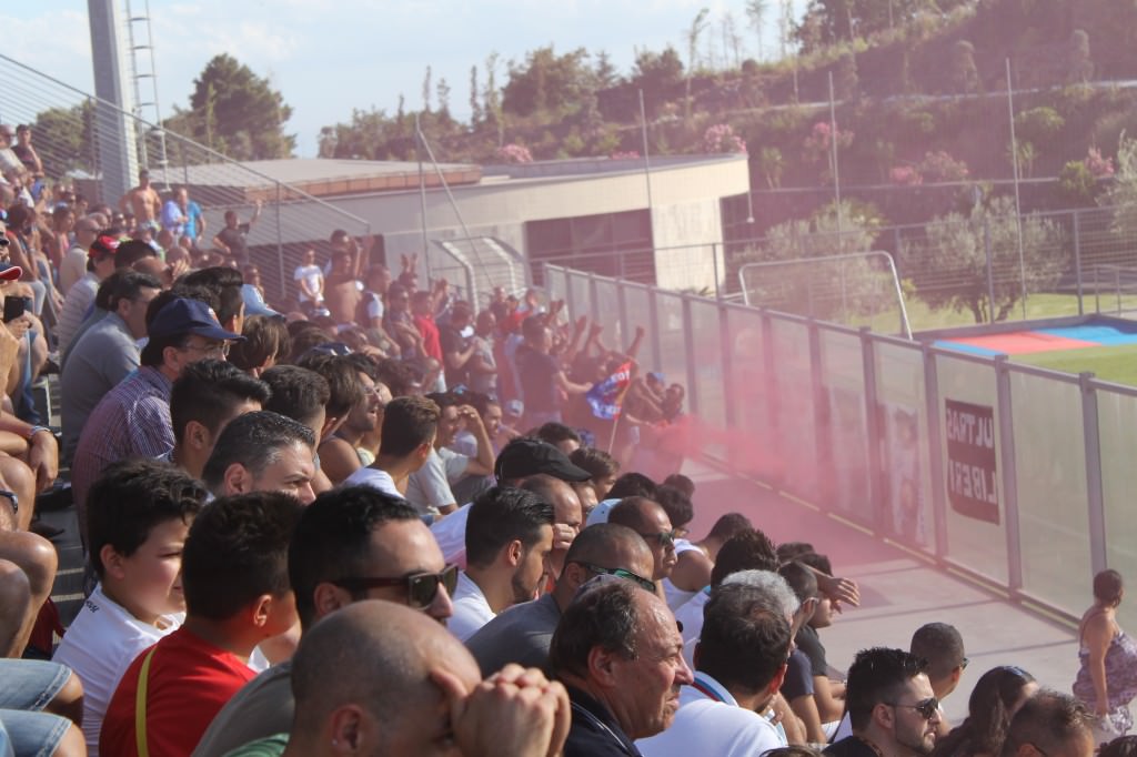 Catania, record abbonati: premio ai supporters