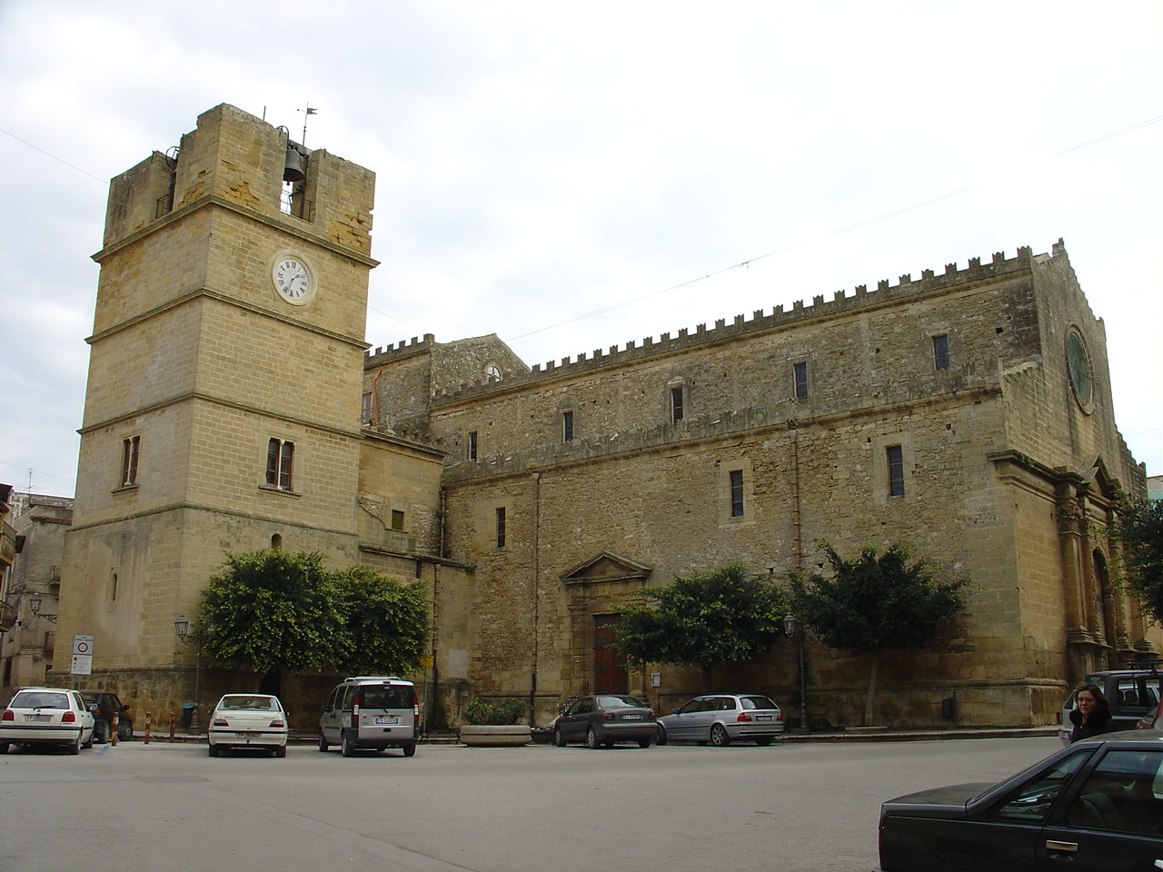 Castelvetrano, litiga con il fratello e lo accoltella