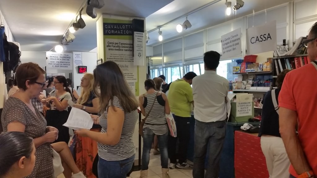 Scuola: parte la corsa al rifornimento dei libri, famiglie pronte al salasso?