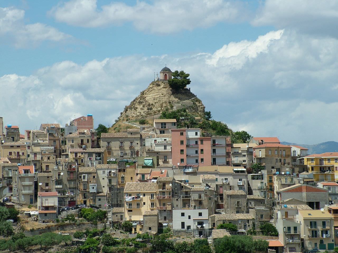 Covid Sicilia, triste primato per Centuripe: è il paese con il più basso numero di vaccinati