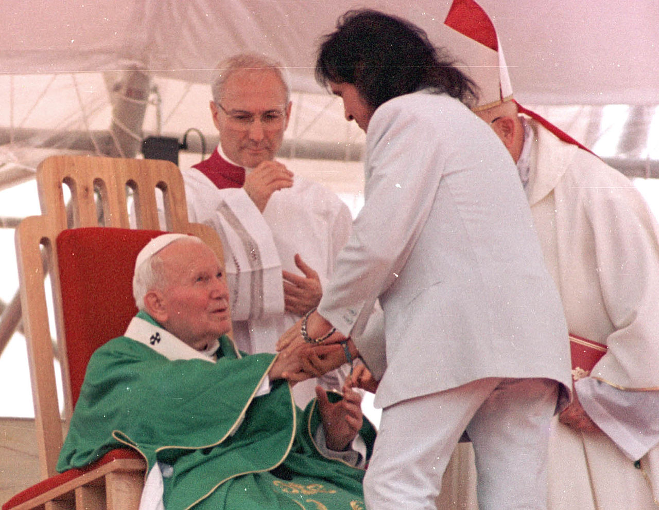 Insulti e minacce di Totò Riina <br> al papa Giovanni Paolo II