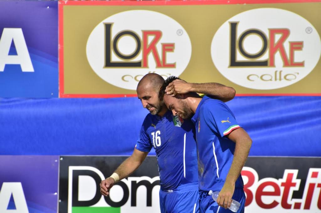 Beach Soccer: Italia alla seconda fase. Bene il catanese Platania