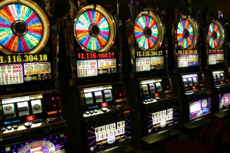 Slot machine: Fratelli d’Italia chiede alla Regione un giro di vite