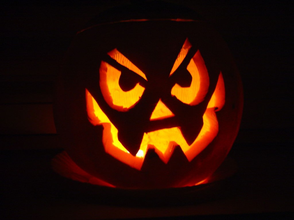 Caccamo, nessuno in piazza per Halloween