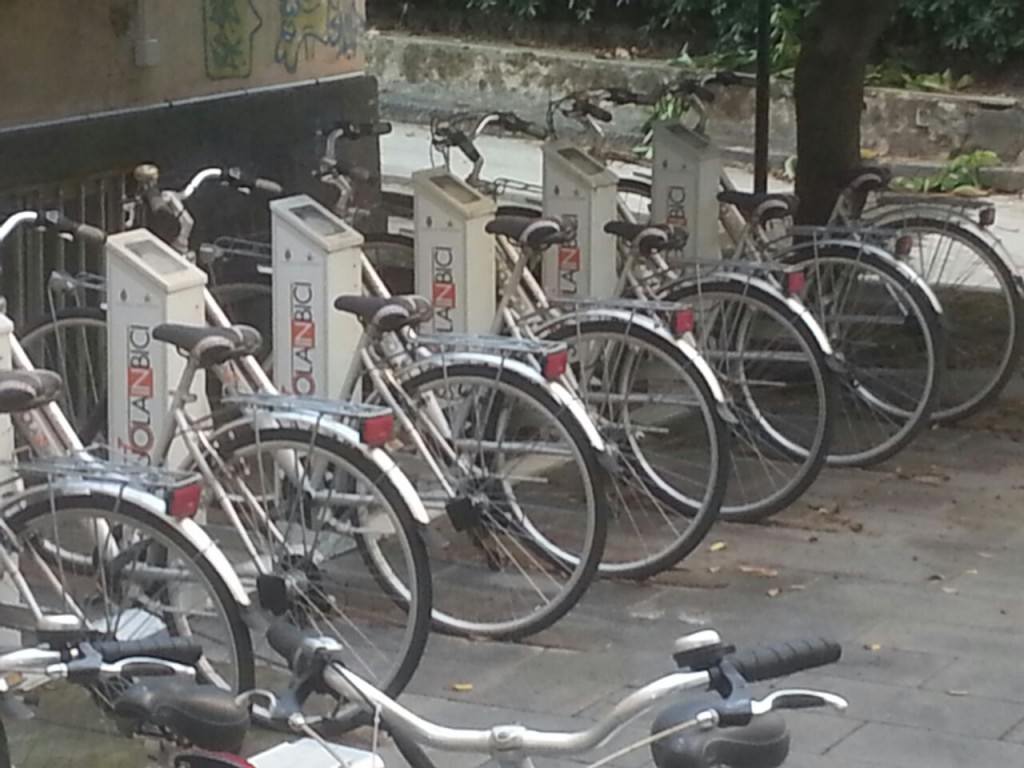 Bici elettriche trasformate in motorini, fenomeno in crescita in Sicilia: multe salatissime e pericolo per chi guida