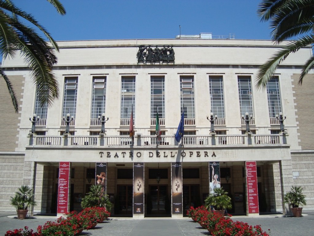 Dalla Sicilia solidarietà al teatro “Opera di Roma”