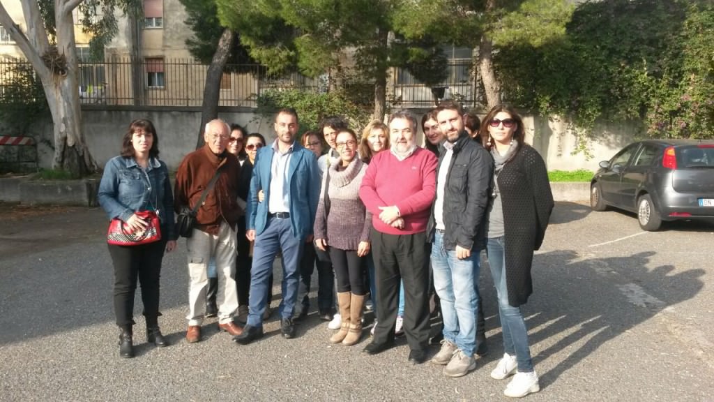 Catania, allarme per il verde della scuola Calvino. I genitori: “Esigiamo sicurezza”
