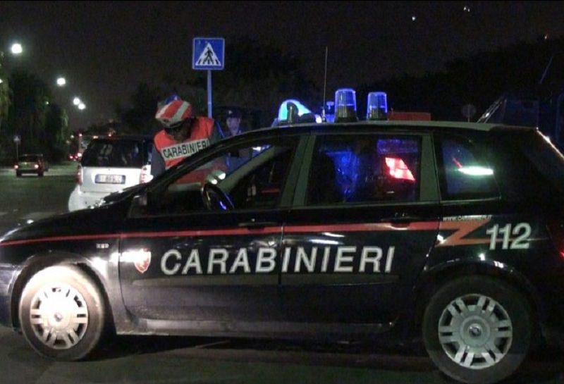 Ucciso a coltellate in un bar a Catania
