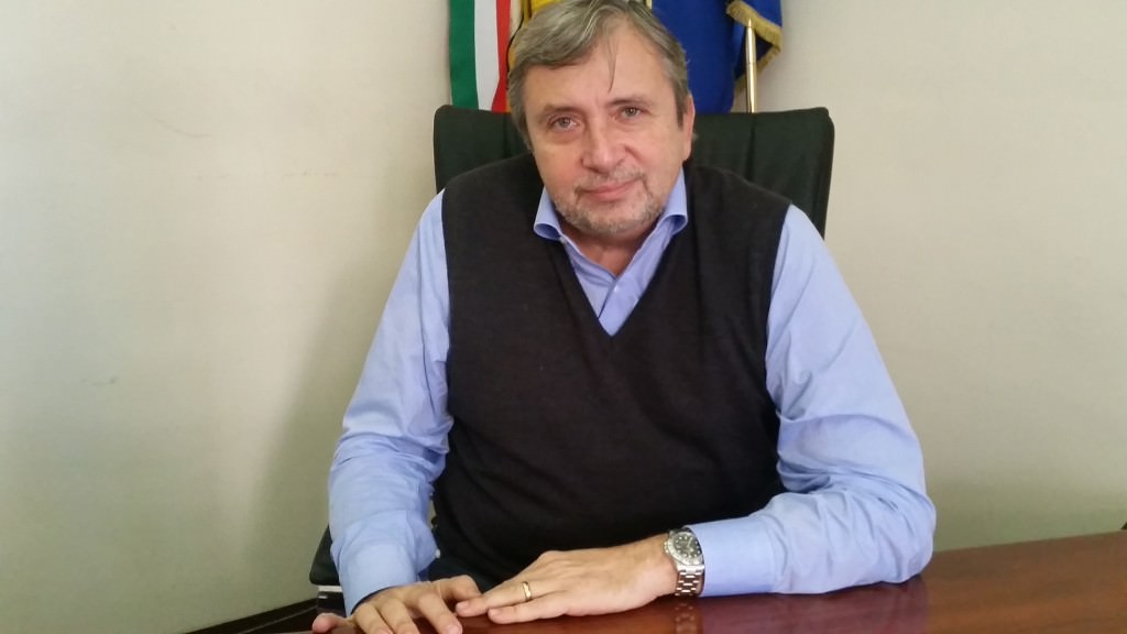 Ersu: dopo lo scandalo, 4 mila ragazzi rettificano le dichiarazioni. Domani le graduatorie