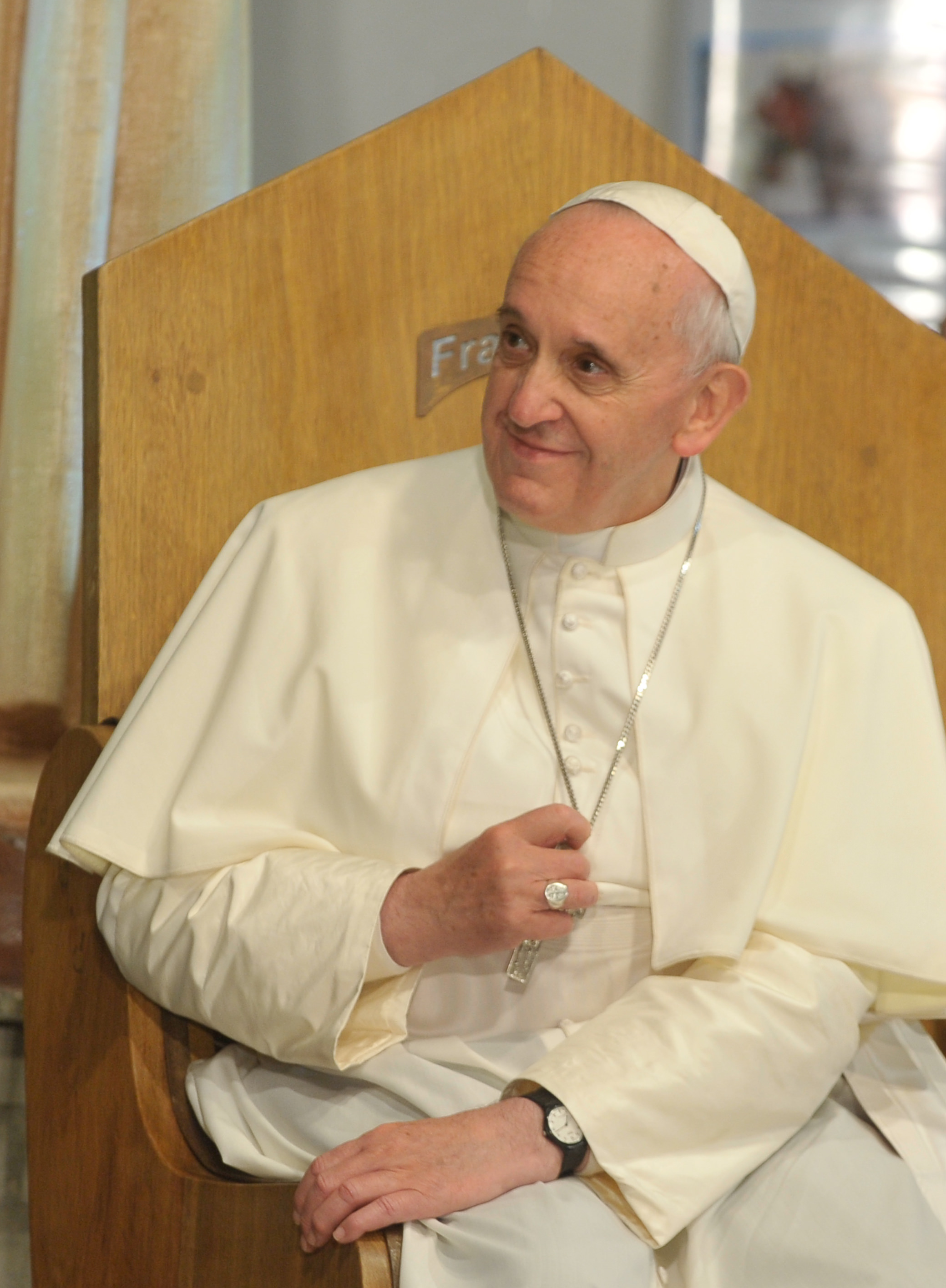 Dato per spacciato alla nascita: a 10 mesi Vito riceve la carezza di Papa Francesco