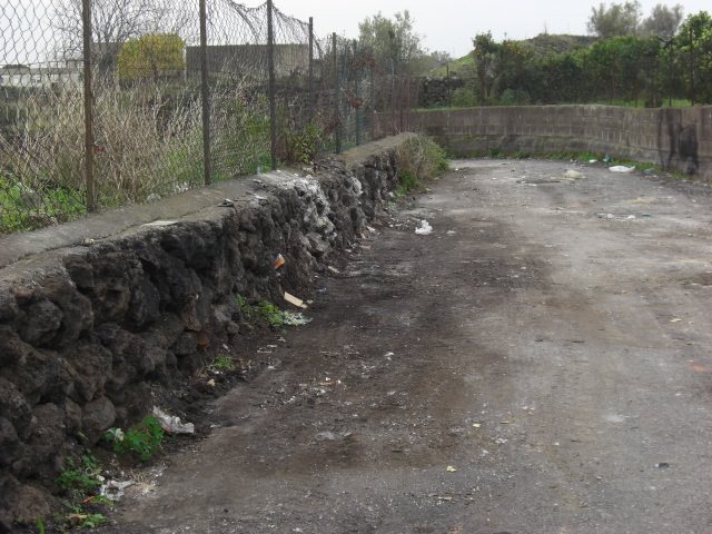 San Giovanni La Punta, via Palmentazzo liberata da 70 tonnellate di rifiuti