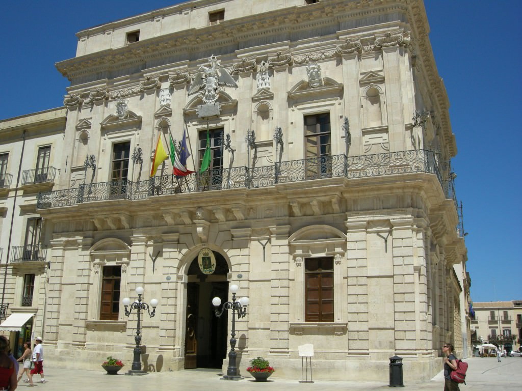 Siracusa, il sindaco Garozzo abbandona? Sorbello: “Ha usato il suo ruolo”