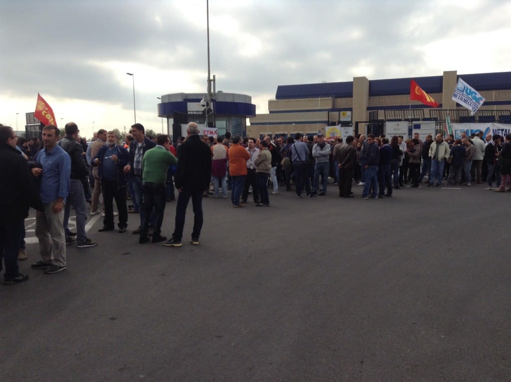 Catania, prorogata mobilità per lavoratori Micron