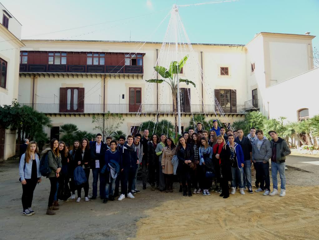 Palermo, studenti francesi a Villa Niscemi