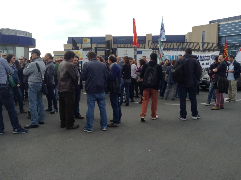 Micron Catania, “che fine hanno fatto le promesse di Renzi?”