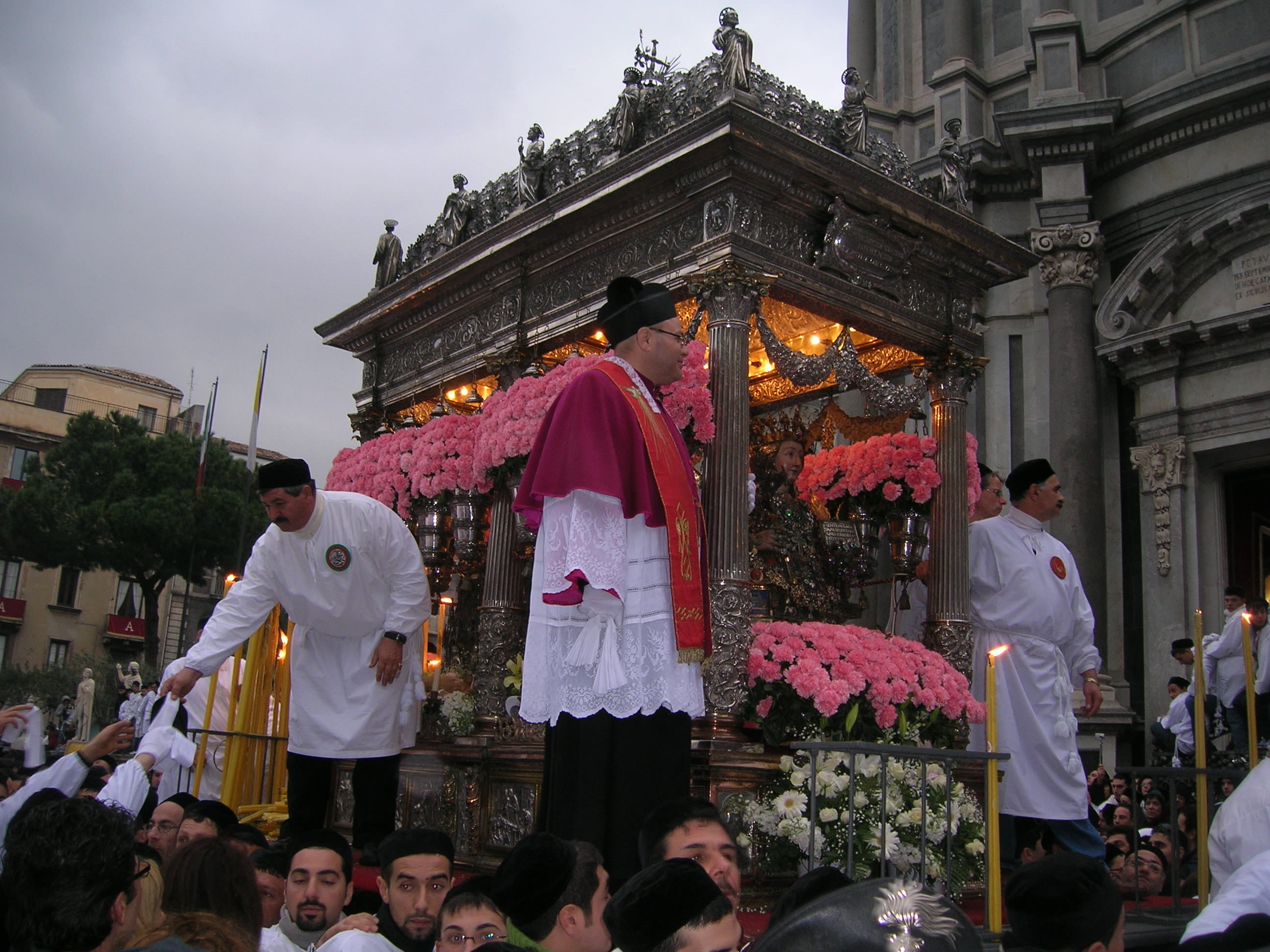 Sant’Agata ai Cappuccini: il saluto del Vescovo ai catanesi