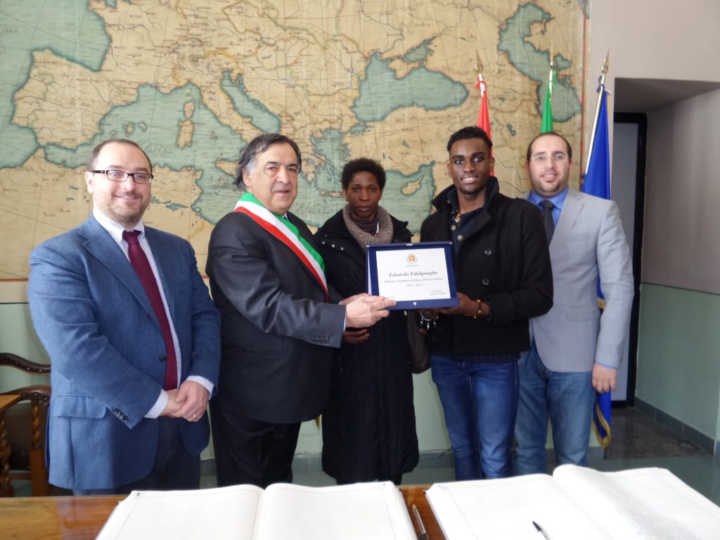 Palermo, conferita da Orlando la cittadinanza numero 1.000