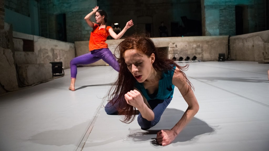 Catania, con successo in scena la “performance dello sguardo”
