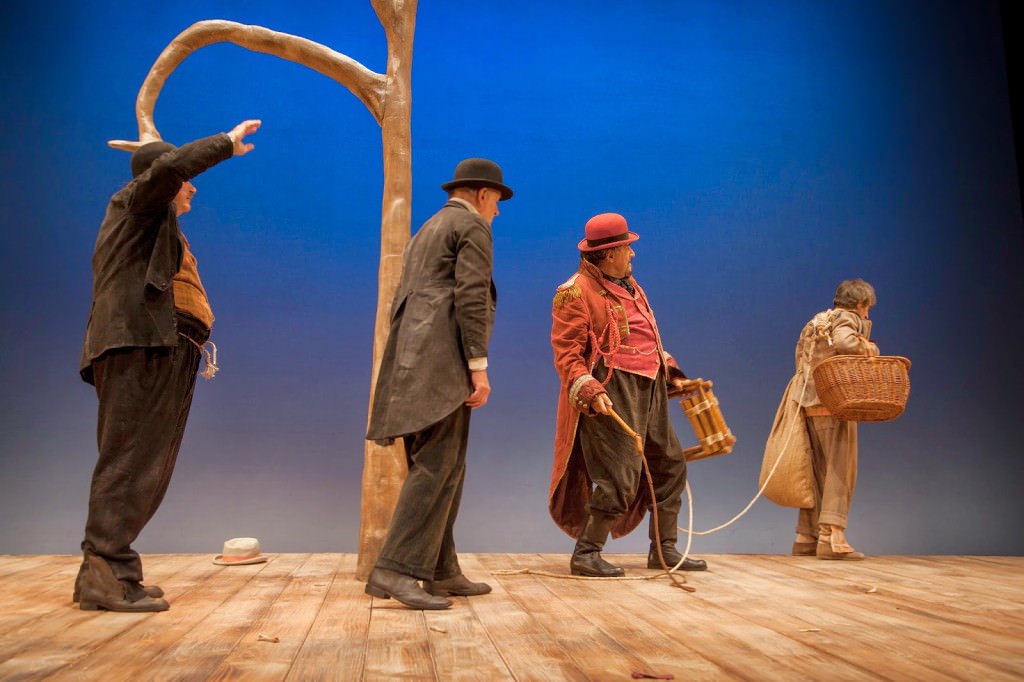 Stabile di Catania mette in scena “Aspettando Godot”