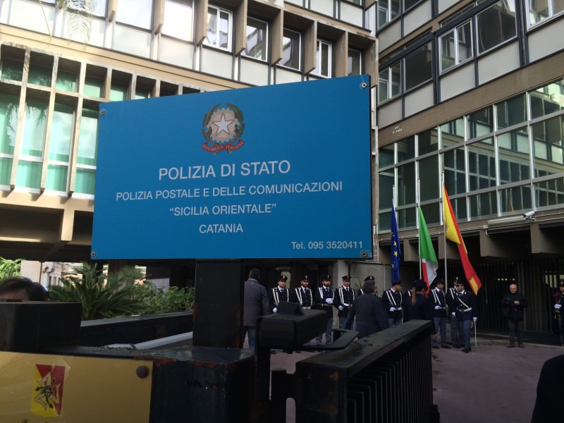 Catania, taglio del nastro nella nuova sede della Polizia postale