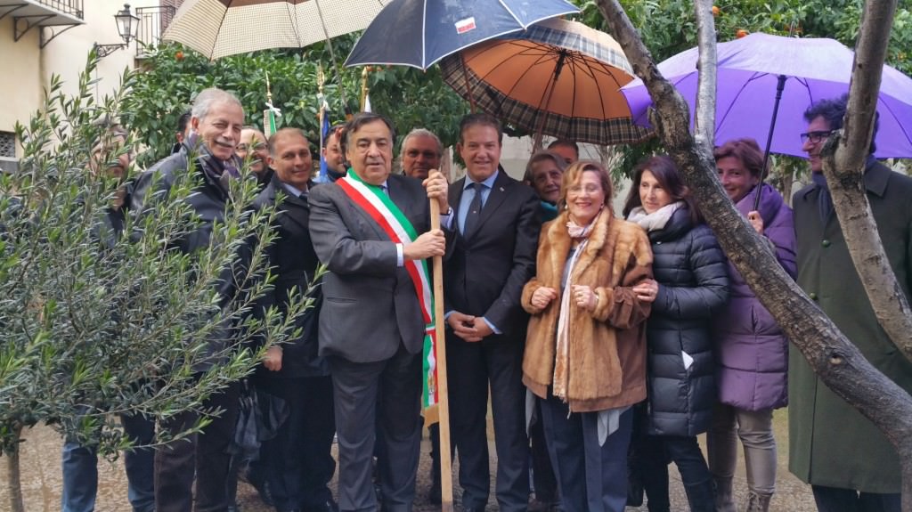Palermo, albero in onore di Jan Karski nel “Giardino dei Giusti”