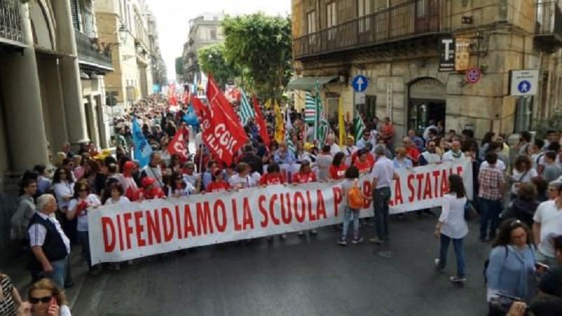 A Catania si protesta contro riforma “Buona Scuola”