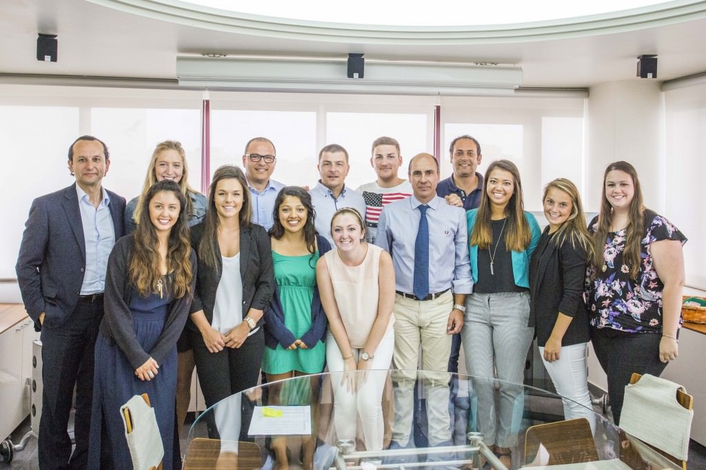 Pachino, studentesse Usa “lanciano” pomodorino nel Nord Europa