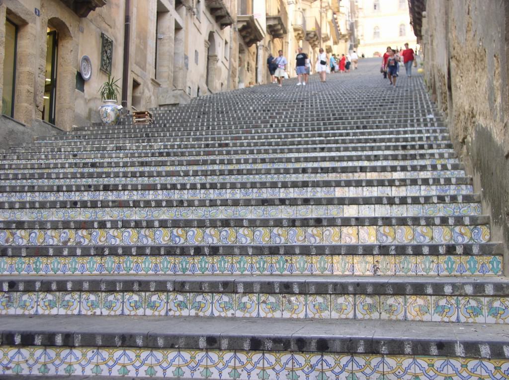 Art Brut e ceramica a Caltagirone
