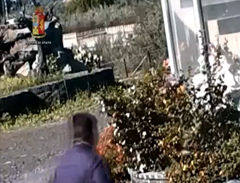 Disarticolato il clan Mazzei a Catania, in manette l’attuale reggente Sebastiano: 30 arresti FOTO