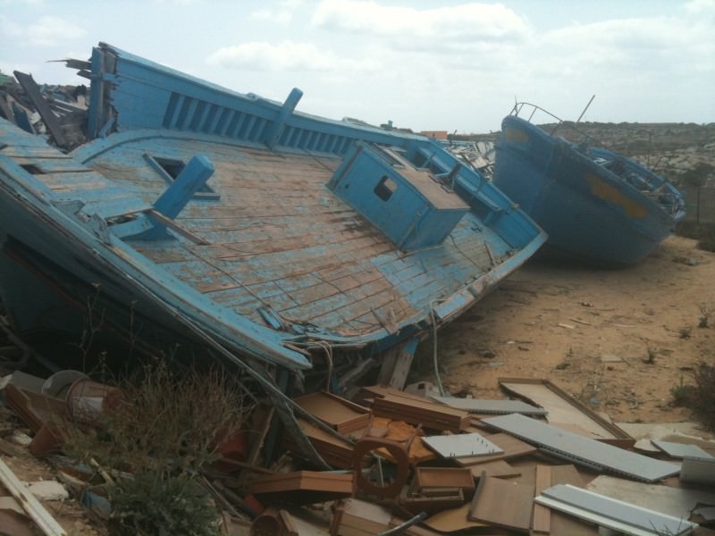 700 cadaveri da aprile in fondo al mare: partite operazioni di recupero