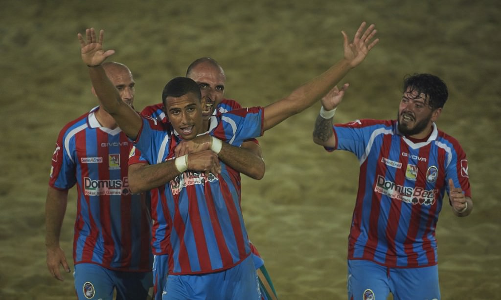 Catania che colpo! E si stacca il biglietto per la finale