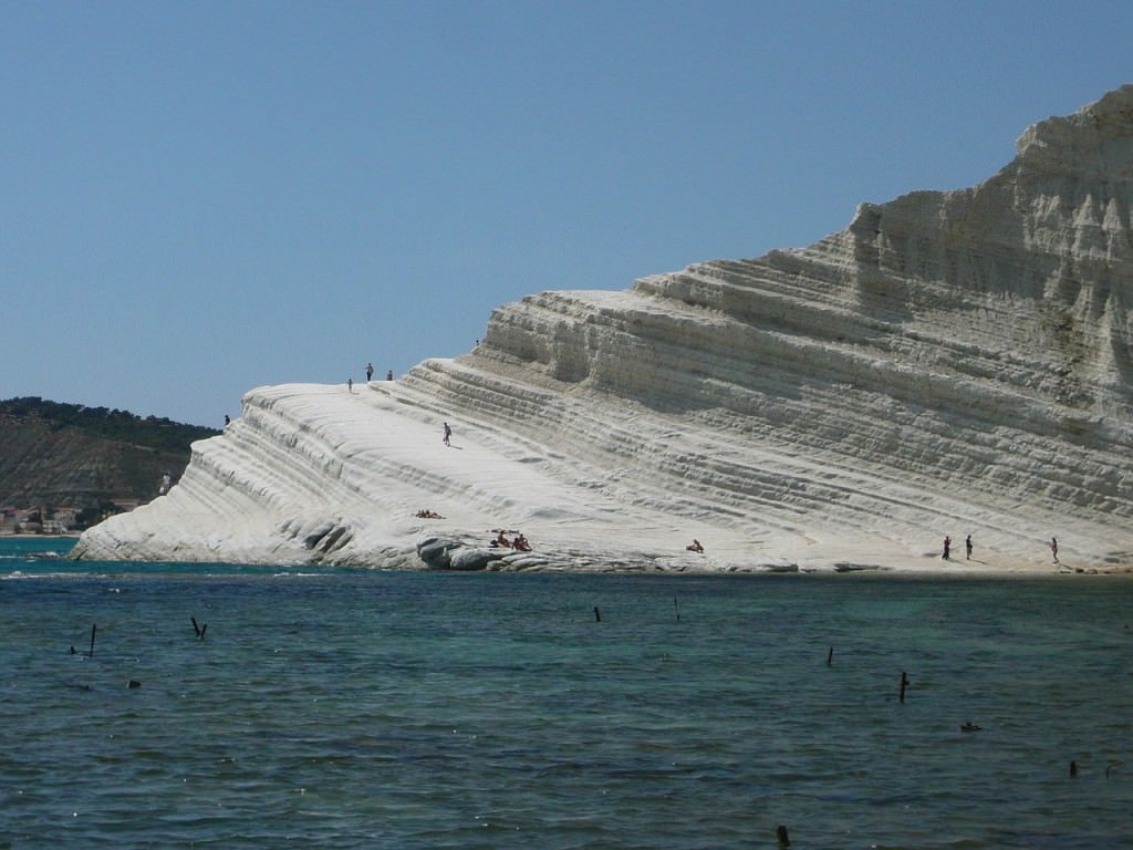 Associazione Mareamico: Scala dei Turchi in balia dell’inciviltà