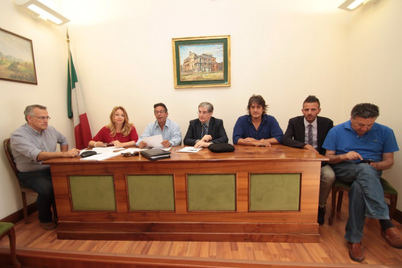 “Un tavolo di dialogo sulla situazione della pubblicità esterna catanese”