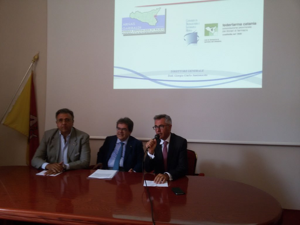 Prenotare esami clinici e visite mediche in farmacia? Da oggi si può