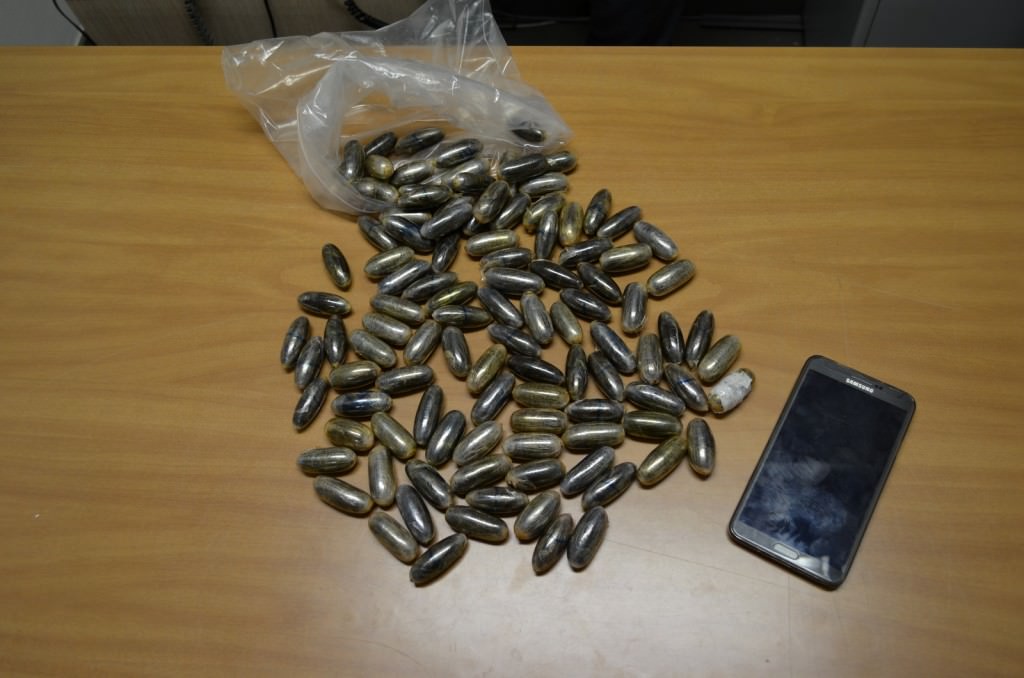 Catania, 129 ovuli di droga nello stomaco. Arrestato un cittadino spagnolo