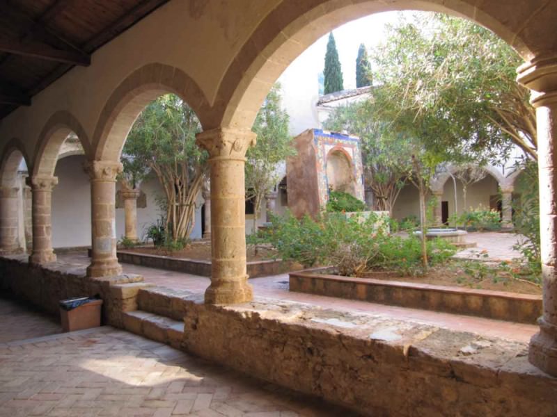 Palermo, visita nei luoghi di San Benedetto il Moro