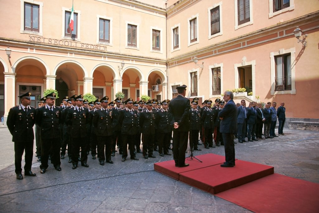 Catania, Salvi saluta i carabinieri al comando provinciale dell’arma