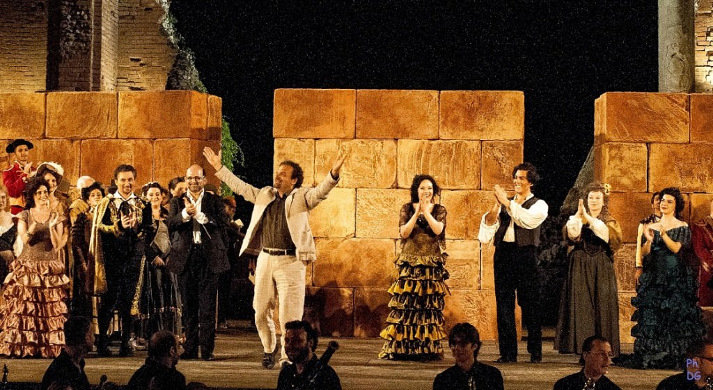 Enrico Castiglione: in scena a Taormina “La trilogia di Siviglia”