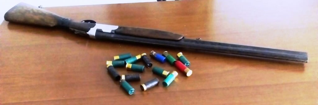 Militello Val di Catania, spara contro 4 vicini: arrestato