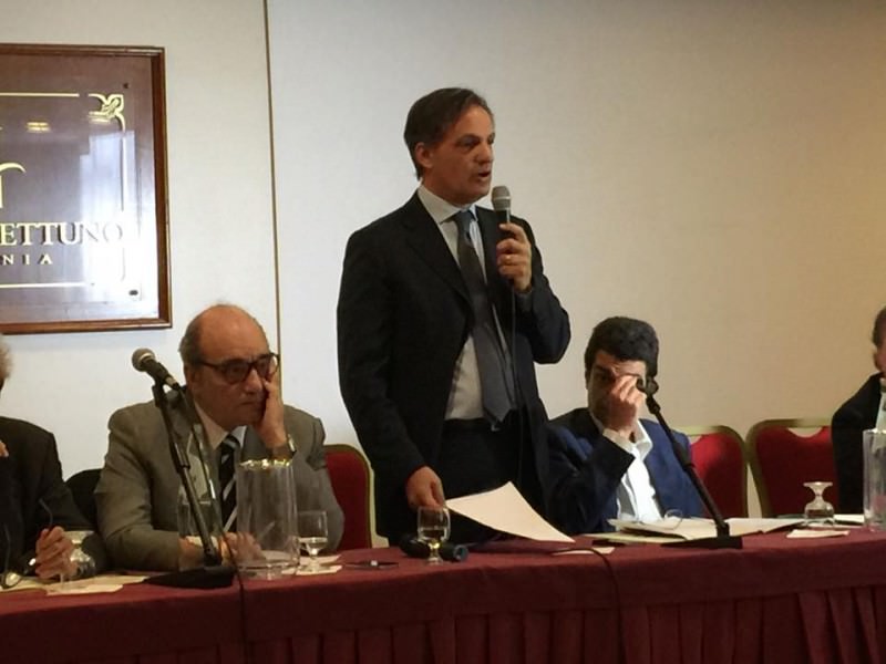 Catania, vicenda osteoporosi: il presidente dell’Ordine Buscema si dimette da Commissione Asp in difesa dei medici di famiglia
