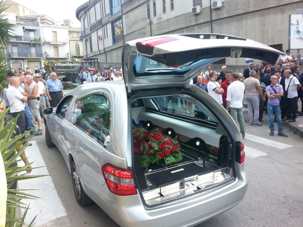 Palagonia, il giorno del dolore per i coniugi Solano