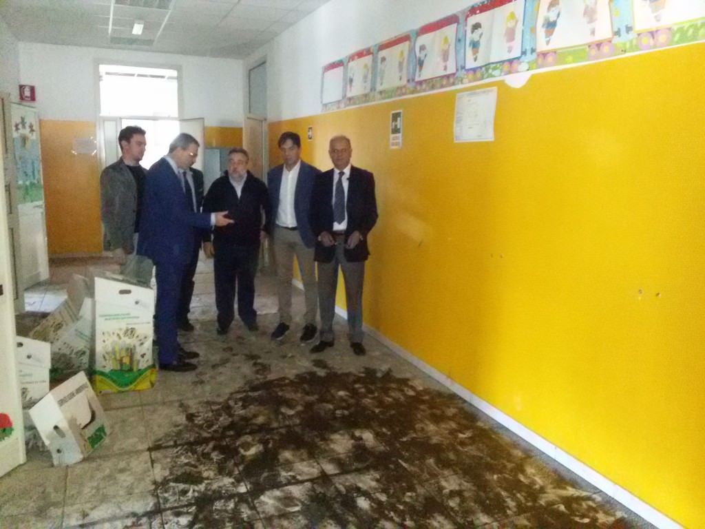 Edilizia scolastica, Falcone e Pogliese: “Servono misure urgenti”