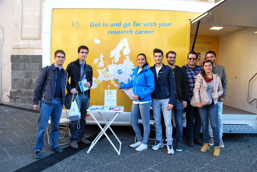 Studiare o lavorare all’estero: arriva il progetto Euraxess Roadshow